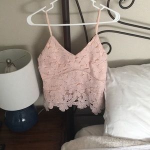 Pretty spring crop with zipper back
